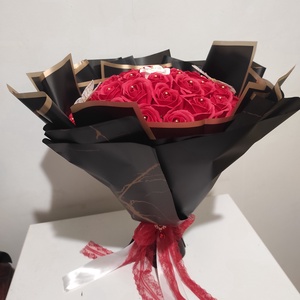 Buchet cu trandafiri de săpun parfumați  - casă & stil de viață - decorațiuni de casă - accesorii florale - buchete de flori - Artynos.ro