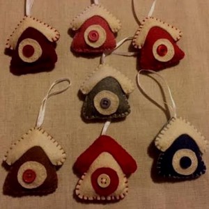 Case din pâslă de Crăciun -  - Artynos.ro