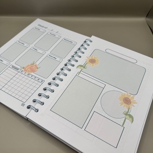 Agenda nedatata in limba engleza realizata manual cu flori - accessorii și unelte - carte, ziar - carte nouă - Artynos.ro