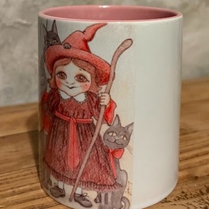 Cană ilustrată � mica vrăjitoare - casă & stil de viață - echipamente de bucătărie - accesorii de servire - căni - Artynos.ro