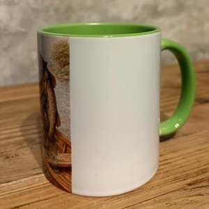 Cană ilustrată cu kobold care prinde un somn - casă & stil de viață - echipamente de bucătărie - accesorii de servire - căni - Artynos.ro