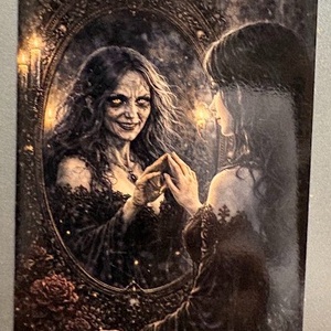 Magnet de frigider Oglinda vrajitoreasca ce spune adevarul - Artynos.ro