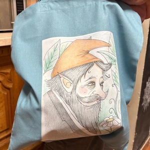 Sac din pânză verde-albastru cu model de gnom bătrân - genți și portofele - geantă pentru cumpărături - totebaguri - Artynos.ro