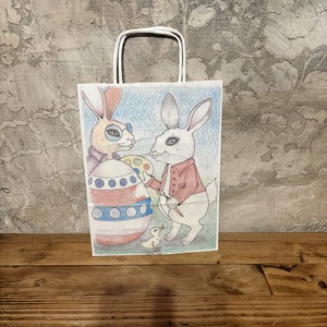 Punguta cadou � iepurasi de Paste pictand oua, Decor de sarbatori, Decoratiuni de Paste, Alte creatii de Paste, Fotografie, grafica, desen, ilustratie, ARTYNOS