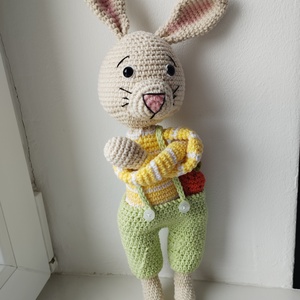 Iepuraș croșetat - jucării și echipamente pentru copii - accesorii sport - accesorii pentru sporturi nautice - Artynos.ro