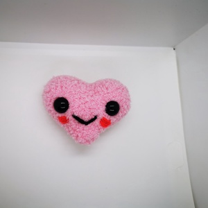 Breloc Inimioara pufoasa , Accessorii si unelte, Unelte, instrumente, Accesorii, Crosetat, ARTYNOS