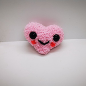 Breloc Inimioara pufoasa  - accessorii și unelte - unelte, instrumente - accesorii - Artynos.ro