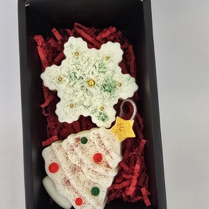 Pachet de Sarbatori Handmade  Fulg de Nea  Bradut Pictate Manual - Artynos.ro