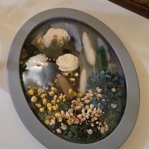 Tablou oval cu flori naturale conservate � eleganță în detalii - casă & stil de viață - decorațiuni de casă - decorațiuni de pereți - decorațiuni cu licheni - Artynos.ro