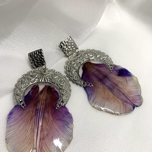 cercei handmade unicat din rasina si flori naturale 00778 - bijuterii - cercei - cercei agățați - Artynos.ro
