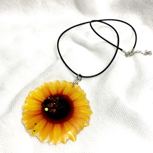 Set bijuterii handmade unicat din rasina - bijuterii - seturi de bijuterii - Artynos.ro