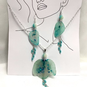 set bijuterii handmade unicat din rasina si flori naturale - bijuterii - seturi de bijuterii - Artynos.ro