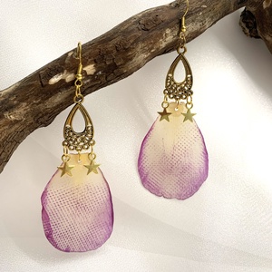 cercei handmade unicat din rasina si flori naturale - bijuterii - cercei - cercei drop - Artynos.ro