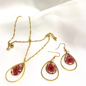 Set Bijuterii handmade unicat din rasina si flori naturale, Bijuterii, Seturi de bijuterii, Confecționarea bijuteriilor, ARTYNOS