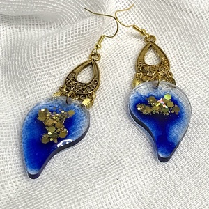 Cercei handmade unicat din rasina - bijuterii - cercei - cercei agățați - Artynos.ro
