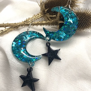 Cercei handmade unicat din rasina 00042, Bijuterii, Cercei, Cercei agățați, Confecționarea bijuteriilor, ARTYNOS