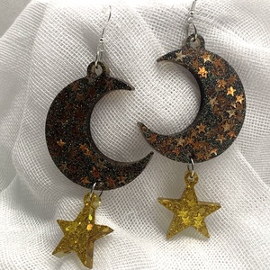 Cercei handmade unicat din rasina 00043 - bijuterii - cercei - cercei drop - Artynos.ro