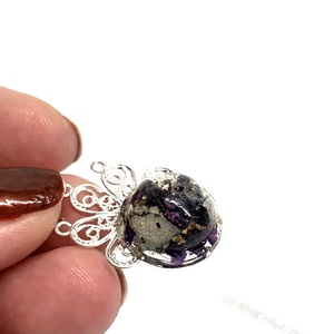 cercei handmade unicat din rasina si flori naturale 00064 - bijuterii - cercei - cercei cerc - Artynos.ro