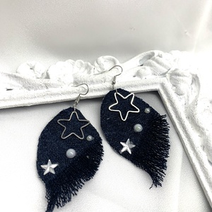 Cercei handmade unicat din denim albastru 00078 - bijuterii - cercei - cercei drop - Artynos.ro