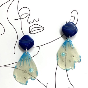 cercei handmade unicat din rasina si flori naturale 00086, Bijuterii, Cercei, Cercei drop, Confecționarea bijuteriilor, ARTYNOS