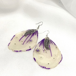 cercei handmade unicat din rasina si flori naturale 00116 -  - Artynos.ro