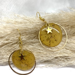 cercei handmade unicat din rasina si flori naturale  00121 -  - Artynos.ro