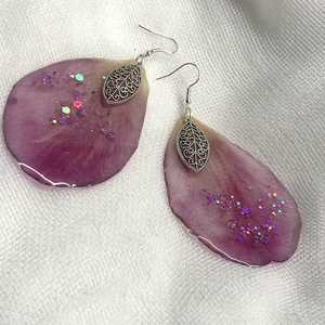 cercei handmade unicat din rasina si flori naturale 00125 -  - Artynos.ro
