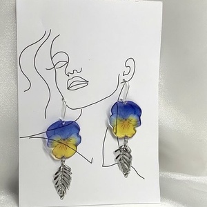 cercei handmade unicat din rășină 00516 - bijuterii - cercei - cercei agățați - Artynos.ro