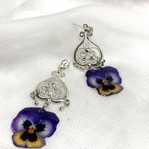 cercei handmade unicat din rășină 00518 - bijuterii - cercei - cercei drop - Artynos.ro