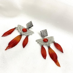 cercei handmade unicat din si flori naturale 00546 - bijuterii - cercei - cercei drop - Artynos.ro