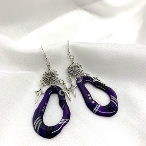 cercei handmade unicat din rasina- pictati manual 00561 - Artynos.ro