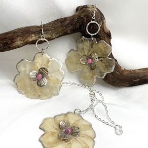 Set bijuterii handmade unicat din rasina si flori naturale 00569 - Artynos.ro