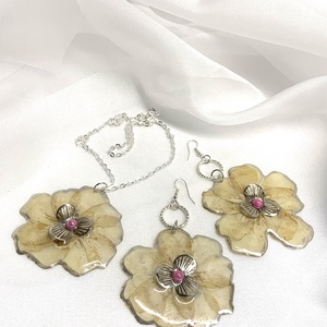 Set bijuterii handmade unicat din rasina si flori naturale 00569 -  - Artynos.ro