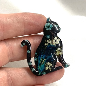 Broșă handmade unicat - din rasina 00589 - bijuterii - broșă, insigne - insigne - Artynos.ro