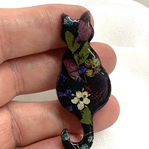 Broșă handmade unicat - din rasina 00590 - bijuterii - broșă, insigne - insigne - Artynos.ro