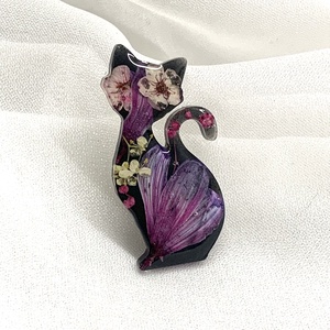 Brosa handmade unicat - din rasina 00591, Bijuterii, Brosa, insigne, Insigne, Confectionarea bijuteriilor, ARTYNOS