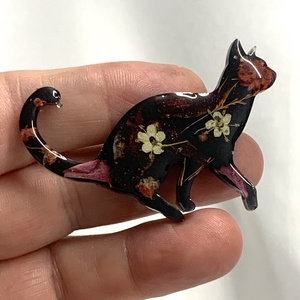 Broșă handmade unicat - din rasina 00593 - bijuterii - broșă, insigne - insigne - Artynos.ro