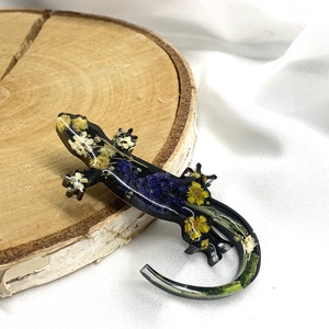 Broșă handmade unicat - din rasina 00595 - bijuterii - broșă, insigne - insigne - Artynos.ro