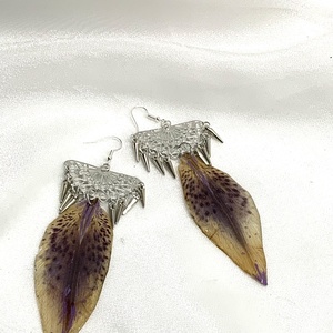 cercei handmade unicat din rasina si flori naturale 00604 -  - Artynos.ro