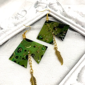 cercei handmade unicat pictati manual / din rasina 00620 - Artynos.ro