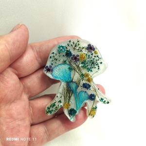Broșă handmade unicat - din rasina 00811 - bijuterii - broșă, insigne - insigne - Artynos.ro