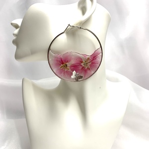 cercei handmade unicat tip creole- flori naturale 00841 - Artynos.ro