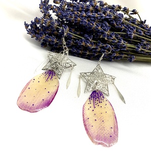 cercei handmade unicat din rasina si flori naturale 00845 -  - Artynos.ro