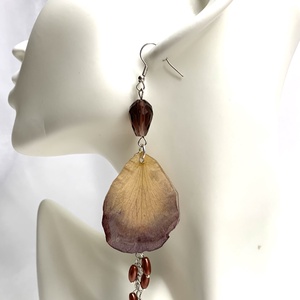cercei handmade unicat din rasina si flori natural 00848 - Artynos.ro