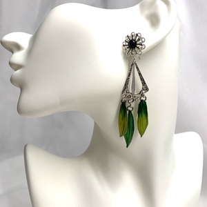 cercei cu flori naturale - Crizanteme 00862, Bijuterii, Cercei din rasina, Confectionarea bijuteriilor, ARTYNOS