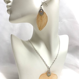 Set bijuterii handmade unicat din rasina si orhidee naturale 00917 - bijuterii - seturi de bijuterii - Artynos.ro