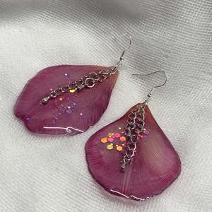 Cercei cu flori naturale Lalele 00705 - bijuterii - seturi de bijuterii - Artynos.ro