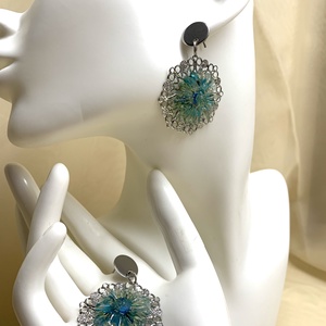 Cercei cu flori naturale Hortensie 00392, Bijuterii, Cercei din rasina, Confectionarea bijuteriilor, ARTYNOS