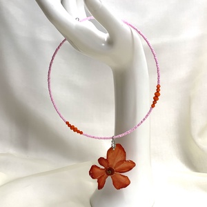 Colier-pandantiv cu flori naturale Narcisa 01135 -  - Artynos.ro