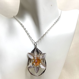 Colier-pandantiv inox si sticla  01136 - Artynos.ro